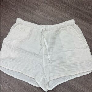 Aritzia Little Moon Women's Sail Shorts